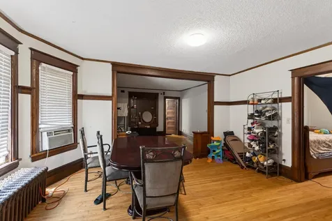 3023/3025 Cedar Avenue S Minneapolis MN 55407