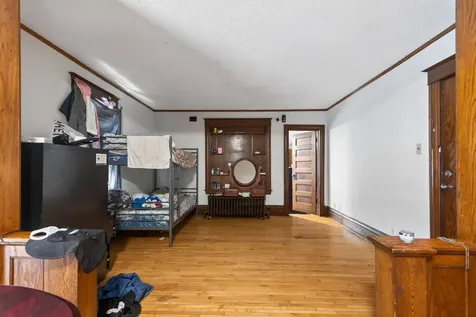 3023/3025 Cedar Avenue S Minneapolis MN 55407