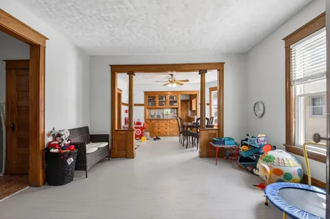 3023/3025 Cedar Avenue S Minneapolis MN 55407