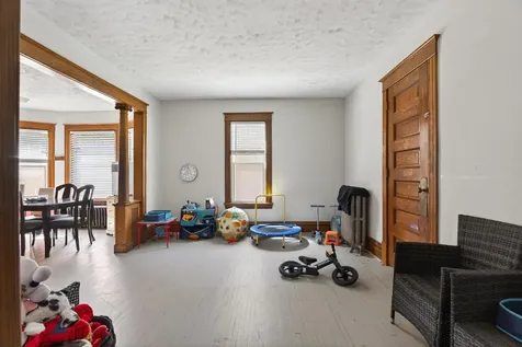 3023/3025 Cedar Avenue S Minneapolis MN 55407