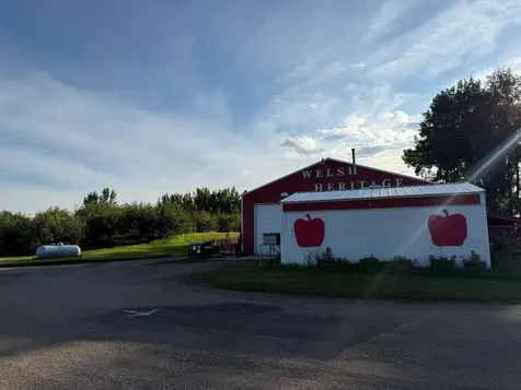 20758 528th Avenue Lake Crystal MN 56055