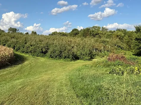 20758 528th Avenue Lake Crystal MN 56055
