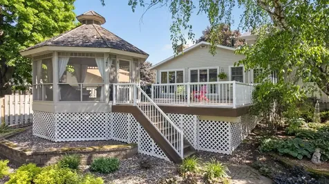805 5th Street NW Kasson MN 55944
