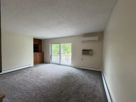 2457 W Country Club Drive S Fargo ND 58103
