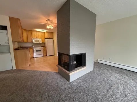 2457 W Country Club Drive S Fargo ND 58103