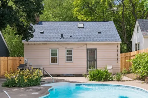 4621 36th Avenue S Minneapolis MN 55406