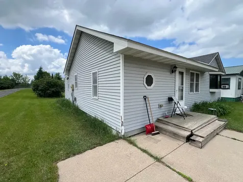 401 4th Street NW Wadena MN 56482