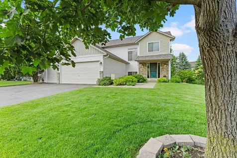 2721 Pampas Court Shakopee MN 55379