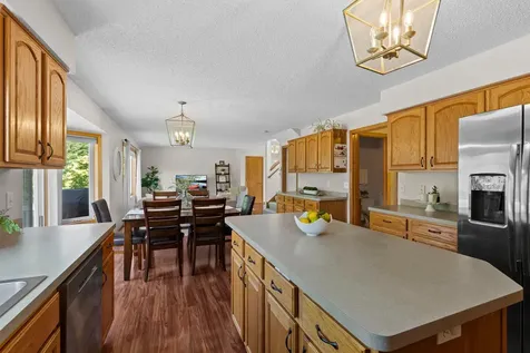2721 Pampas Court Shakopee MN 55379