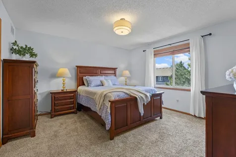 2721 Pampas Court Shakopee MN 55379