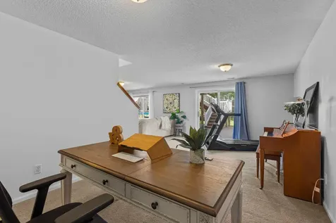 2721 Pampas Court Shakopee MN 55379