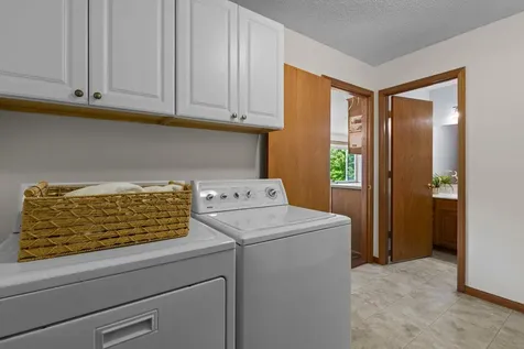2721 Pampas Court Shakopee MN 55379