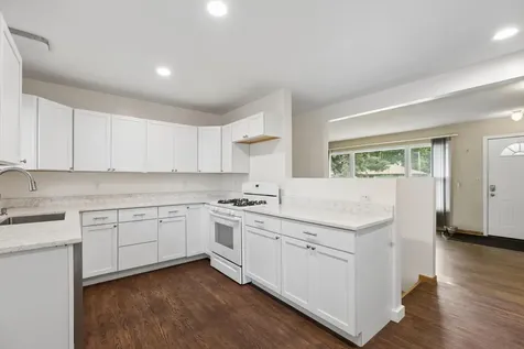 7800 53rd Avenue N New Hope MN 55428