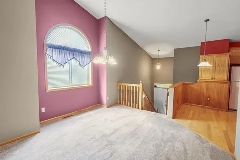 937 14th Lane SE Cambridge MN 55008