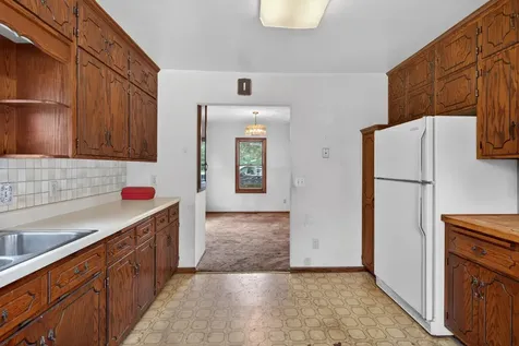 7624 68th Avenue N Brooklyn Park MN 55428