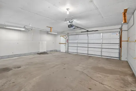 7624 68th Avenue N Brooklyn Park MN 55428