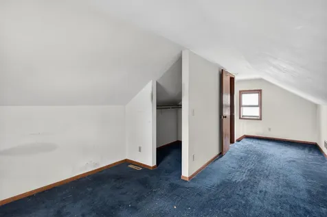 7624 68th Avenue N Brooklyn Park MN 55428