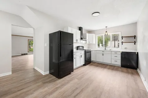 704 8th Avenue S Saint Cloud MN 56301