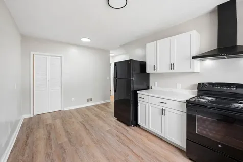704 8th Avenue S Saint Cloud MN 56301