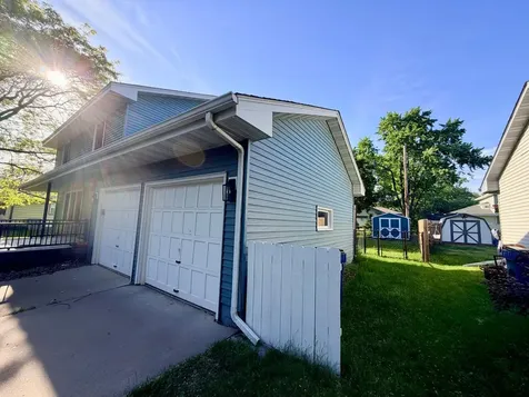 7448 Concerto Curve NE Fridley MN 55432
