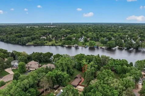 11138 W River Road Champlin MN 55316