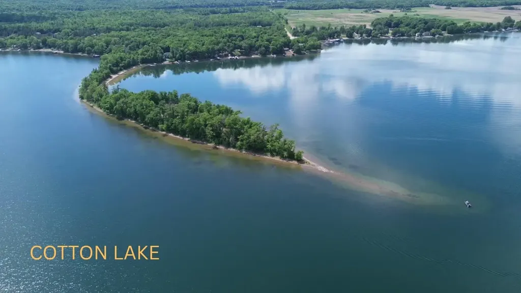20885 Leona Beach Road Rochert MN 56578