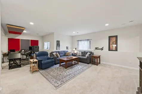 8270 Oakview Court N Maple Grove MN 55369