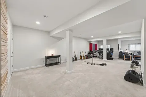 8270 Oakview Court N Maple Grove MN 55369