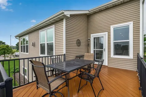 8270 Oakview Court N Maple Grove MN 55369