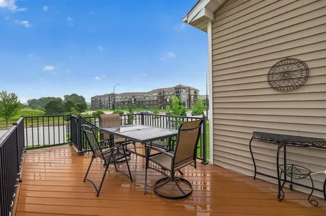 8270 Oakview Court N Maple Grove MN 55369