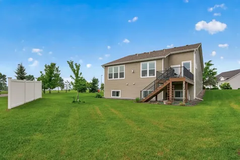 8270 Oakview Court N Maple Grove MN 55369