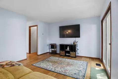 2455 Crestwood Drive North Saint Paul MN 55109