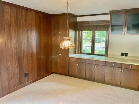 810 3rd Street NW Austin MN 55912