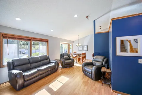 512 Hyde Avenue N Mahtomedi MN 55115