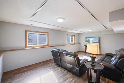512 Hyde Avenue N Mahtomedi MN 55115