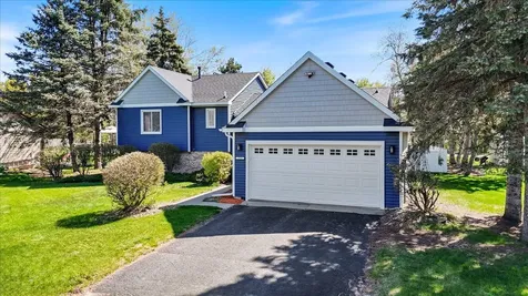 512 Hyde Avenue N Mahtomedi MN 55115