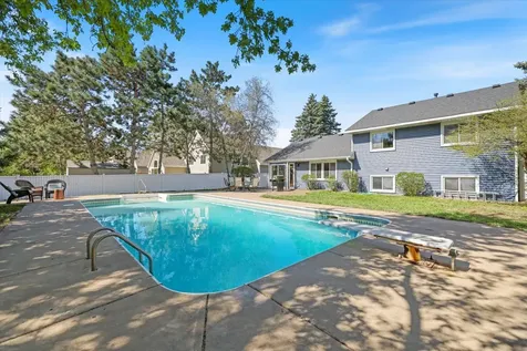 512 Hyde Avenue N Mahtomedi MN 55115