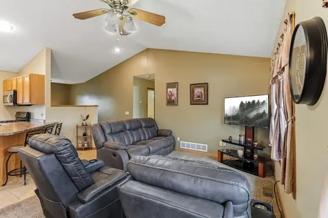 37888 Hawthorne Avenue North Branch MN 55056