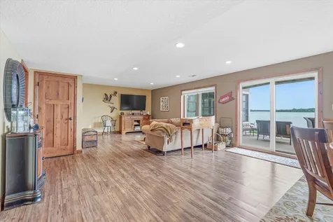 28885 Park Place Chisago City MN 55013
