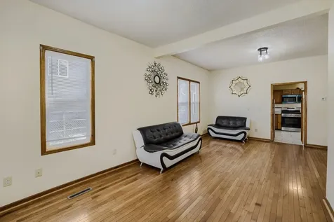 2724 17th Avenue S Minneapolis MN 55407