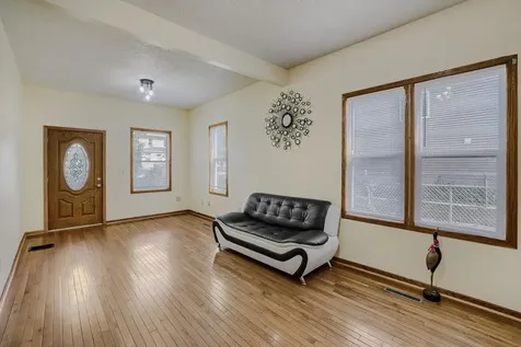2724 17th Avenue S Minneapolis MN 55407
