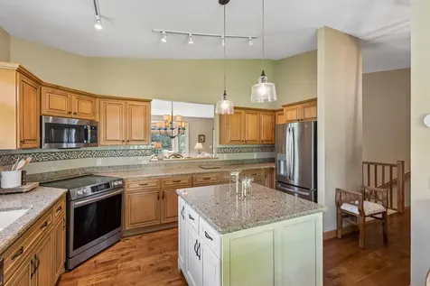 8967 Ferndale Lane Eden Prairie MN 55347