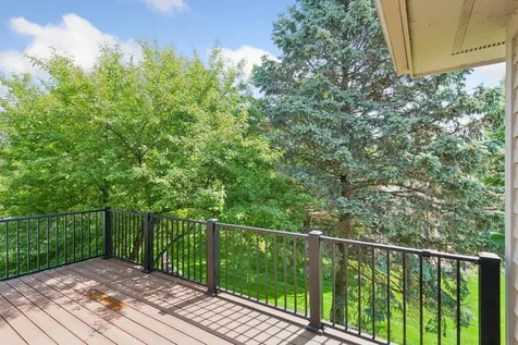 8967 Ferndale Lane Eden Prairie MN 55347