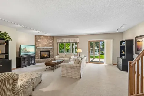 8967 Ferndale Lane Eden Prairie MN 55347