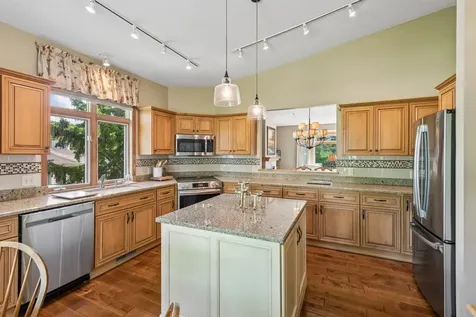 8967 Ferndale Lane Eden Prairie MN 55347
