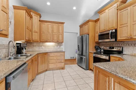 38168 Egret Way North Branch MN 55056