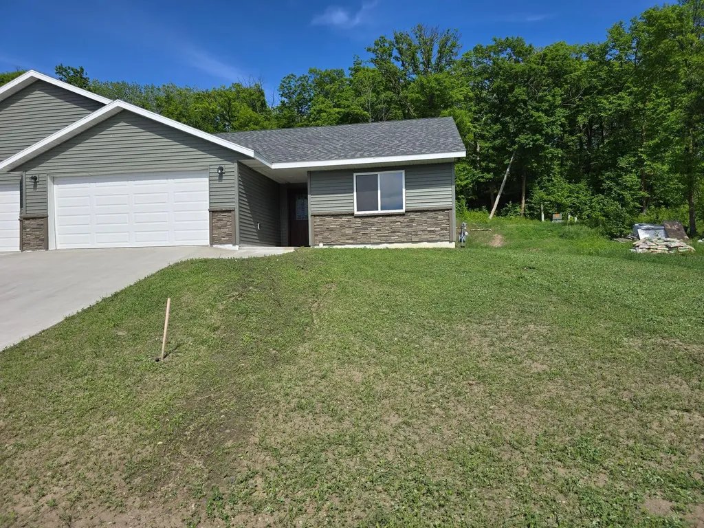 1477 Michigan Avenue Detroit Lakes MN 56501