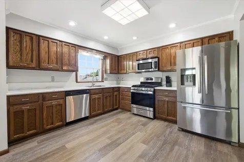 15873 Hayes Trail Court Apple Valley MN 55124