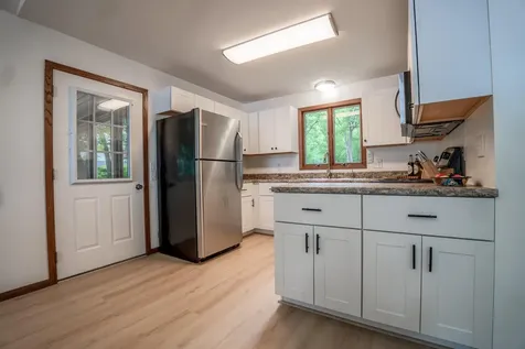 21566 62nd Street NW Sunburg MN 56289