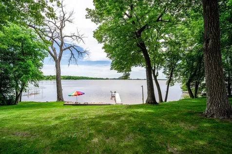 21566 62nd Street NW Sunburg MN 56289